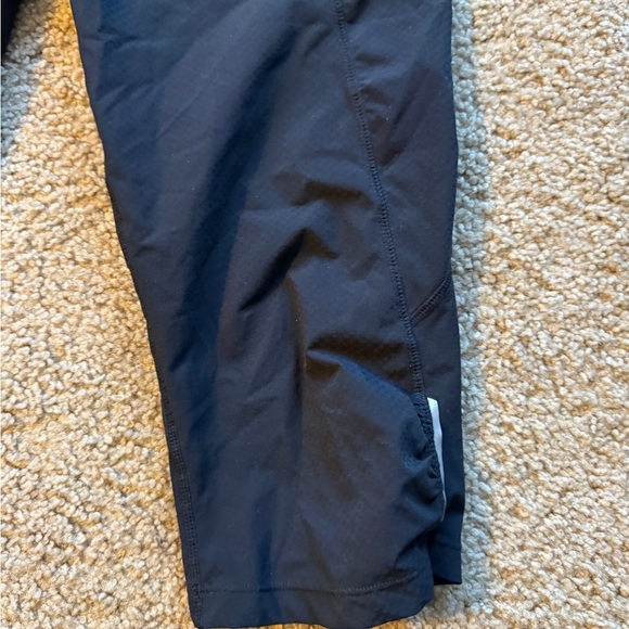 Athleta Cropped Leggings - Picture 4 of 8